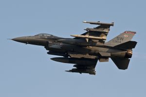 aviano august 21  2011 oup113 f 16cm 92 3904 77thfs 20thfw  shaw afb  sc night mix